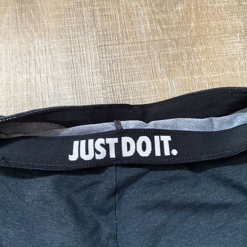 Y2K Vintage NIKE Swoosh Logo Leggings Dark Gray Womens Small Midrise 7/8 Run Gym - Picture 7 of 10